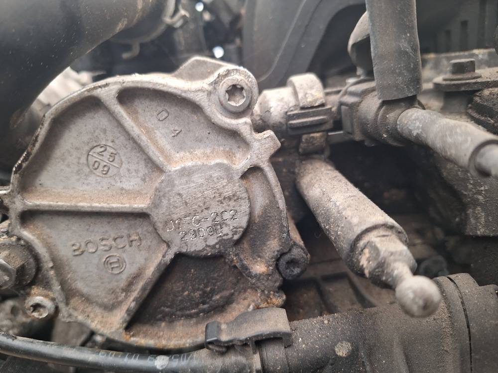 D1562C2 Mazda 2 2010 Brake Vacuum Pump - Thumbnail 3