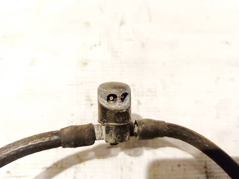 Opel Vectra 2004 Tuulilasin pesun suutin