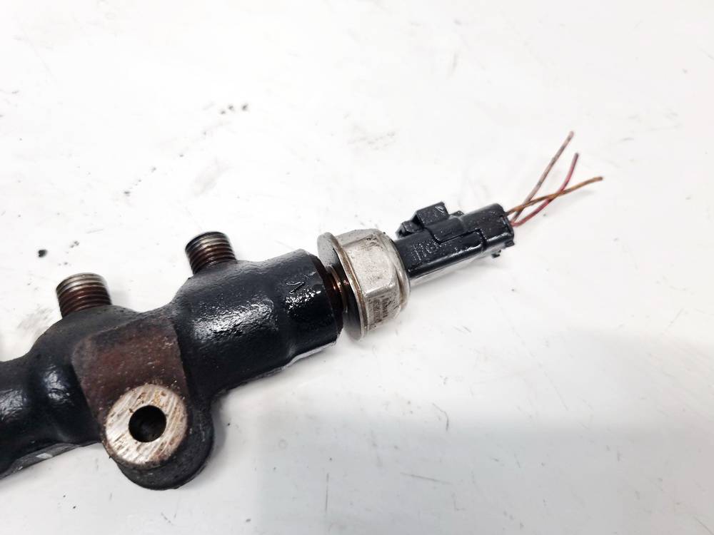 9654592680 Peugeot 308 2008 Fuel injector rail (injectors)(Fuel distributor) - Thumbnail 2