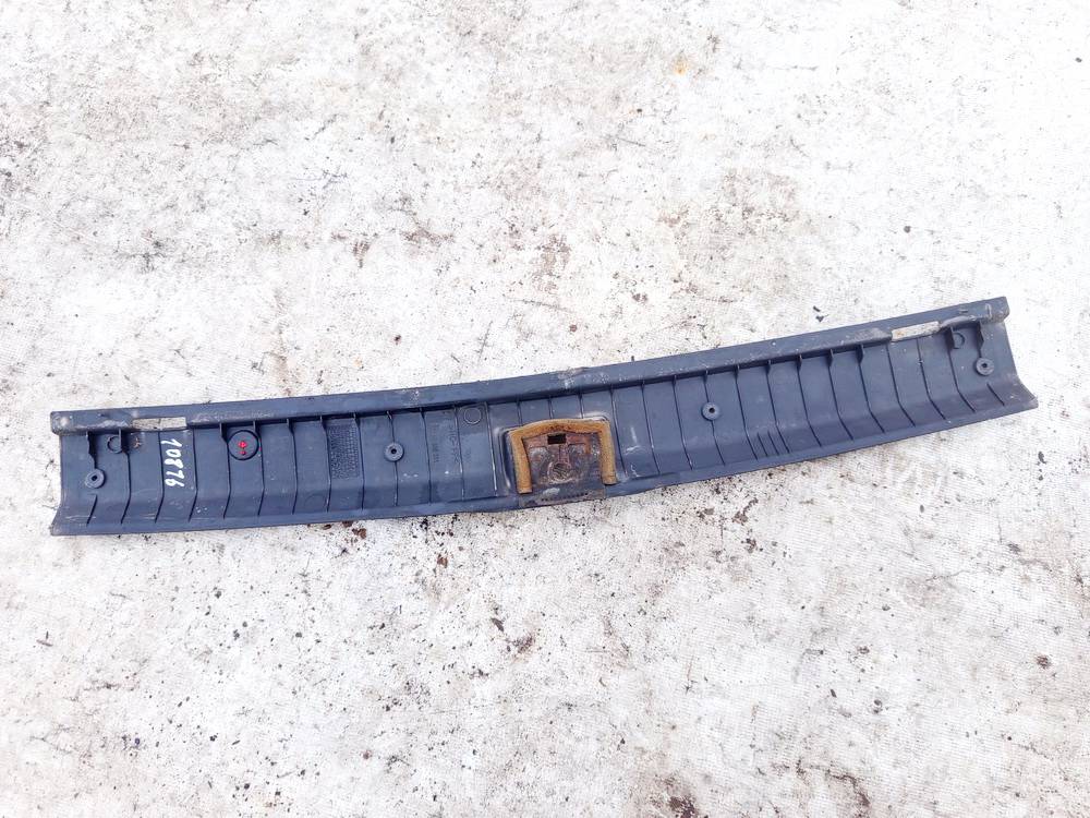 90580331 Opel Zafira 2003 Wykończenie wnętrza bagażnika w pobliżu zamka - Thumbnail 2