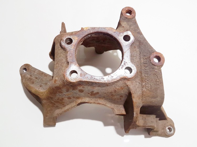 8V415A971AB Ford Kuga 2011 Rumbula kronšteins - AIZMUGURE PA KREISI