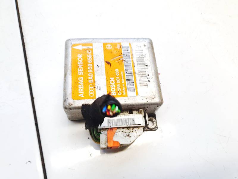 8A0959655C Audi A4 1997 srs-turvatyynyn tietokone – turvatyynyn ohjausyksikkö