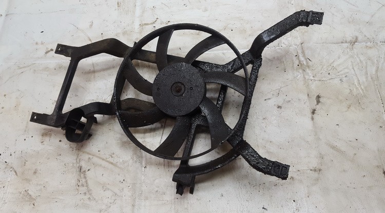 PPGF30 Renault Clio 2003 Dyfuzor (wentylator chłodnicy)