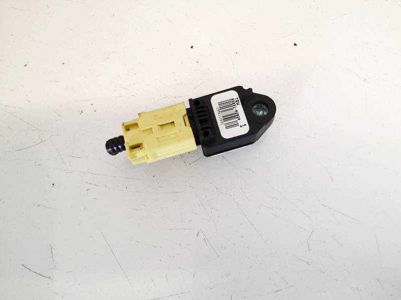 8983102020 Lexus IS - CLASS 2006 Srs Airbag crash sensor