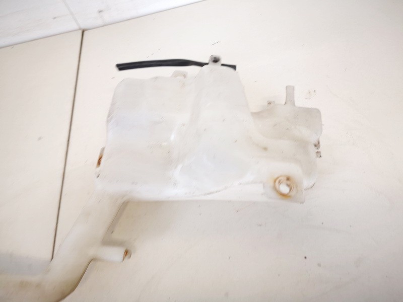 used used Windshield Washer Reservoir tank (WASHER BOTTLE) Mazda 2 2009