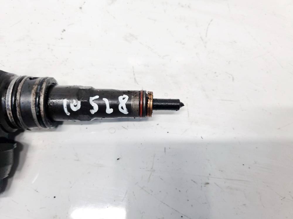 038130073BN Skoda Octavia 2008 Wtryskiwacz Paliwa - Thumbnail 2