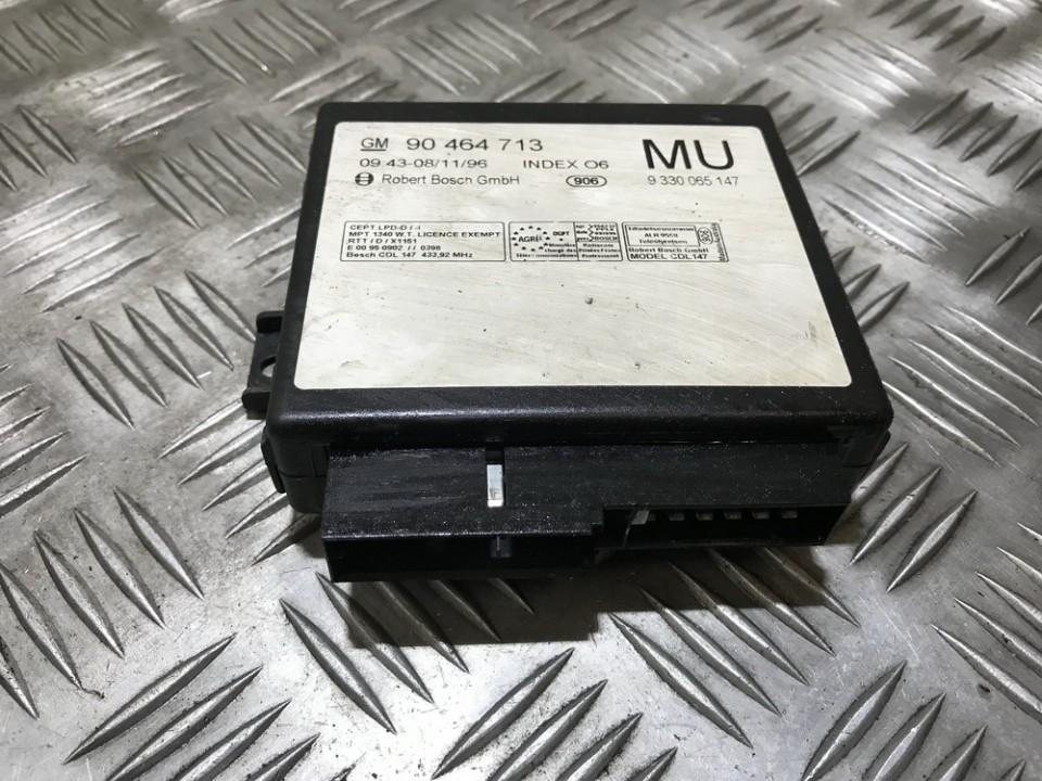 90464713 Opel Vectra 1997 Other computers