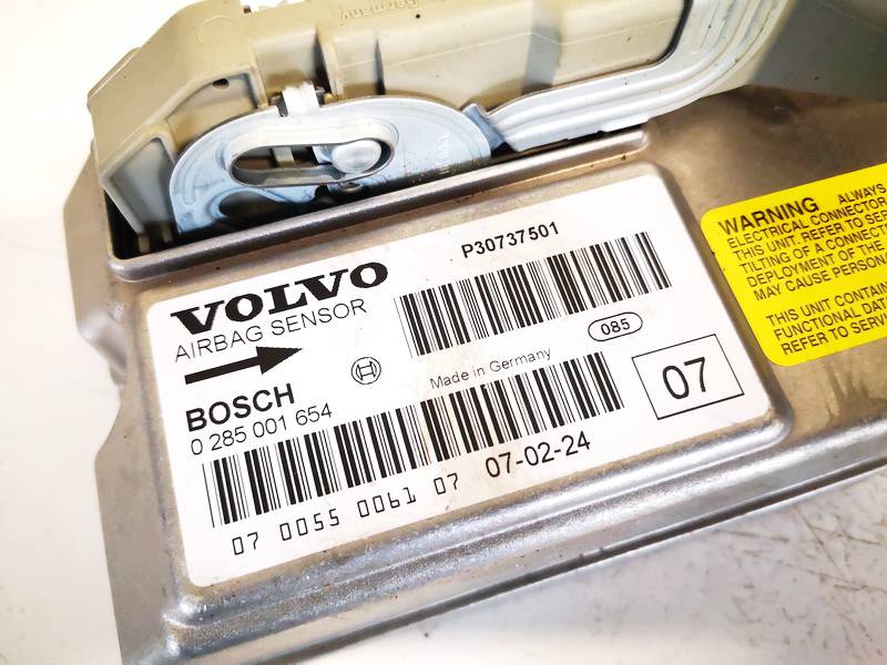 P30737501 Volvo XC 90 2007 srs-turvatyynyn tietokone – turvatyynyn ohjausyksikkö - Thumbnail 2
