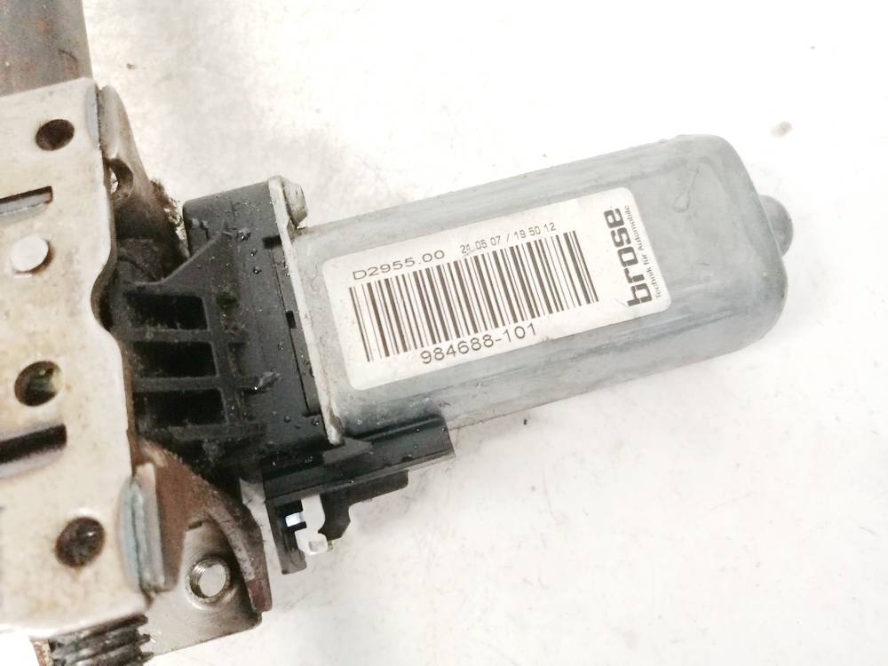 984688101 Chrysler Sebring 2007 Sedynes varikliukas P.K. - Thumbnail 3