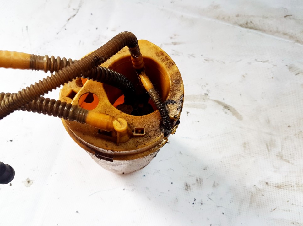 7L6919088 Volkswagen Touareg 2004 Degvielas sūknis