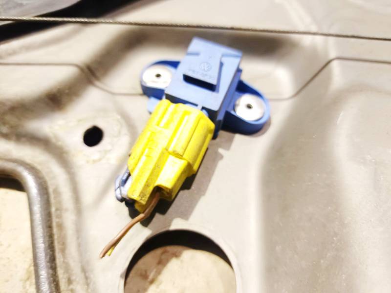 1K0955557A Skoda Octavia 2006 Srs Airbag crash sensor - Thumbnail 2