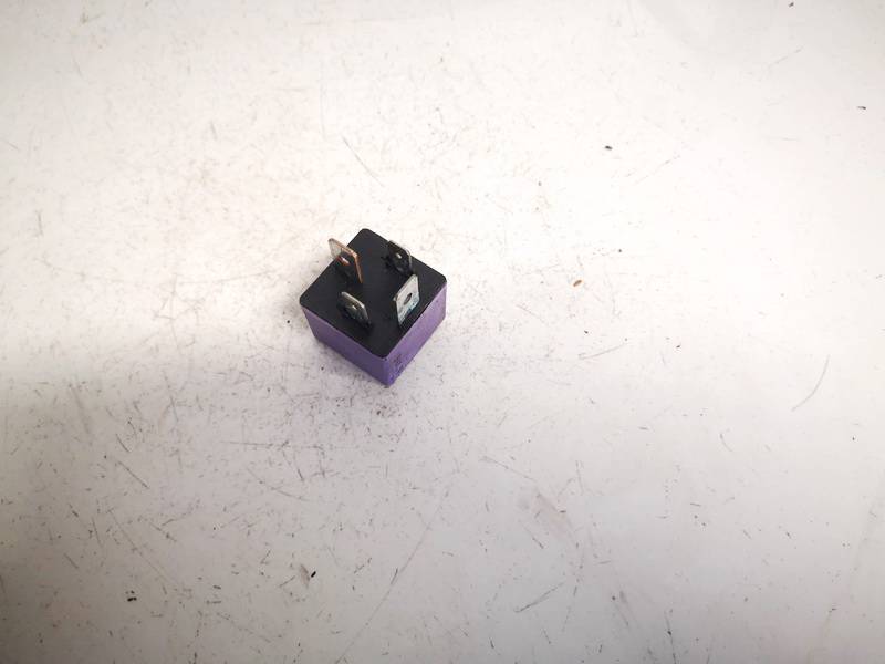 12V50A03525 Renault Scenic 1998 RELÉ PARA AUTOMÓVIL - Thumbnail 3