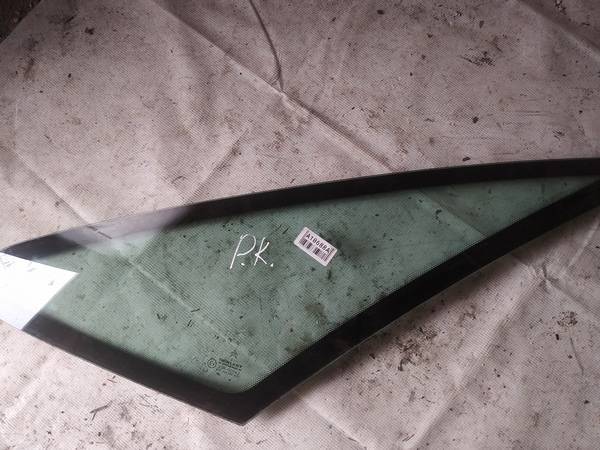 AS2 Citroen Xsara Picasso 2000 Szyba okna ćwierćowego narożnego - PRZEDNIE LEWE