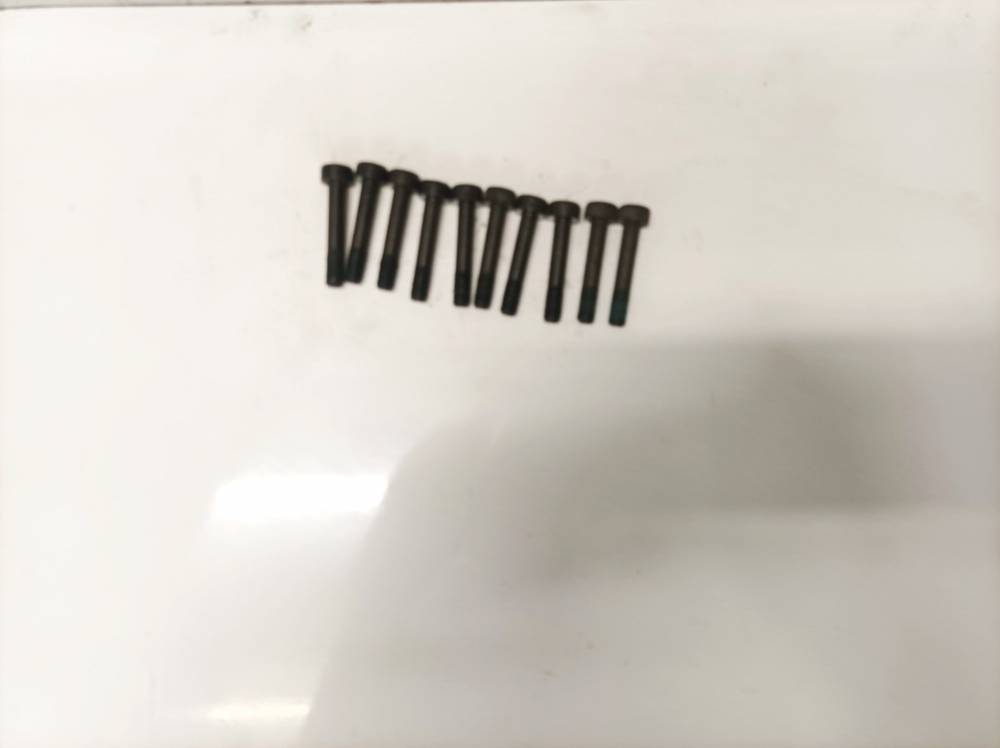 Opel Omega 2002 Flywheel Bolt Screw