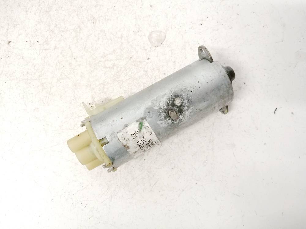 3B0959762 Skoda Superb 2005 Istuimen moottori - EDESSÄ OIKEALLA - Thumbnail 2