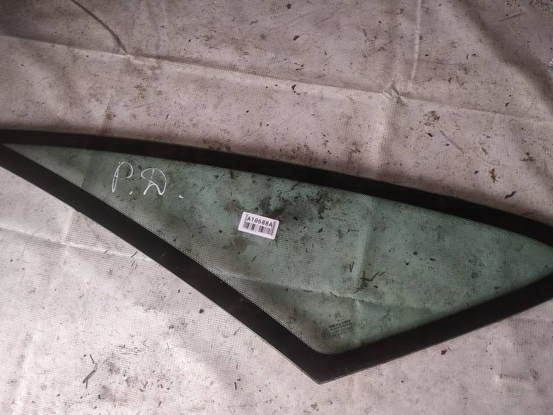 AS2 Citroen Xsara Picasso 2000 Szyba okna ćwierćowego narożnego - PRZEDNIE PRAWE