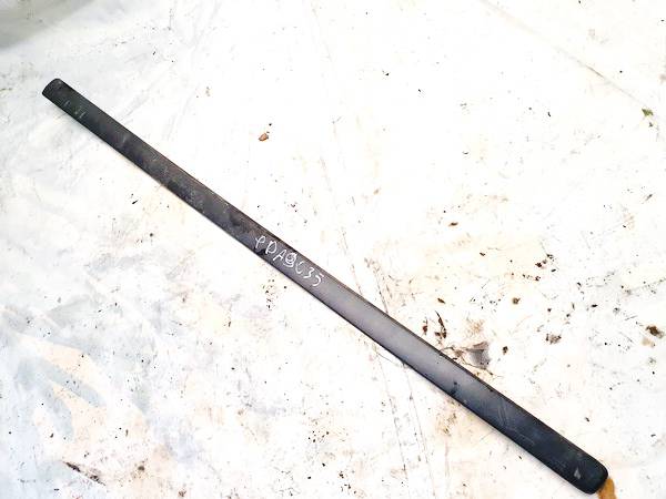 93318766 Opel Meriva 2004 Molding door - FRONT RIGHT