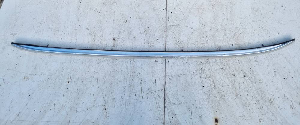 738213169 Renault Kadjar 2016 Roof rail - left side