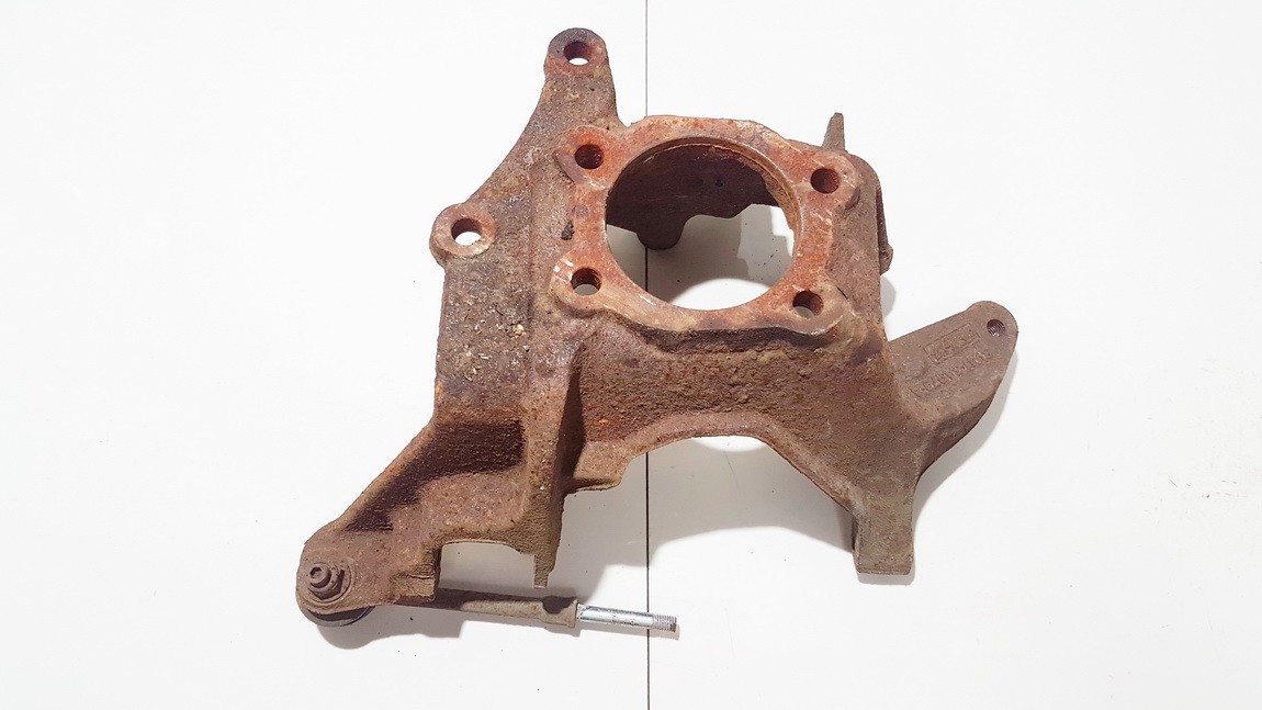 8V415A971AB Ford Kuga 2009 Rumbula kronšteins - AIZMUGURE PA KREISI