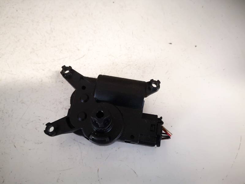 52406339 Opel Astra 2008 Peciuko sklendes varikliukas - Thumbnail 2