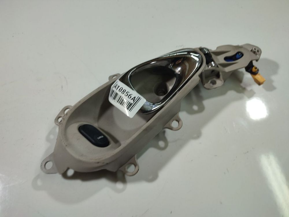 0SB96TRMADB Chrysler PT Cruiser 2002 Türgriff Innen Vorne Linke