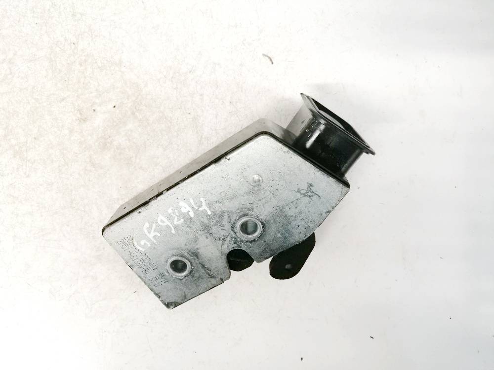 2M51A61383BA Nissan X-Trail 2002 Seat Lock Latch assembly