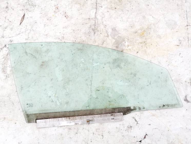 43R001025 Opel Vectra 2003 Door-Drop Glass - FRONT RIGHT