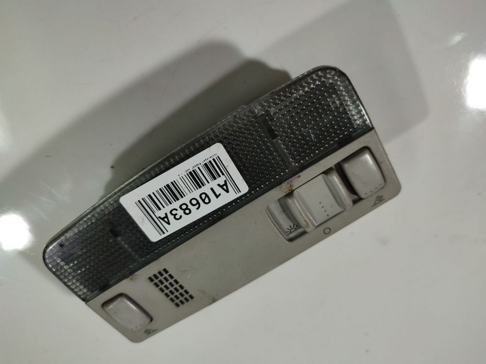 3B0947105C Volkswagen Passat 2001 Interior Light - FRONT