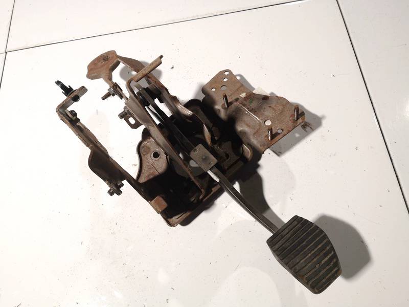 Citroen C4 2007 Jarrupoljin