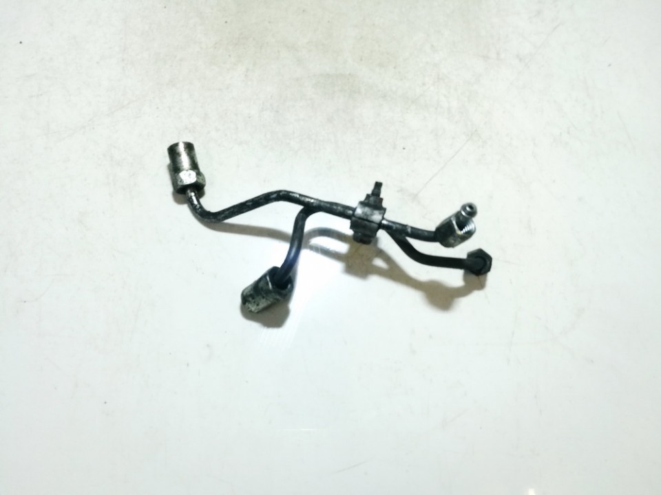 Toyota Corolla Verso 2006 Fuel tube (tube injector)