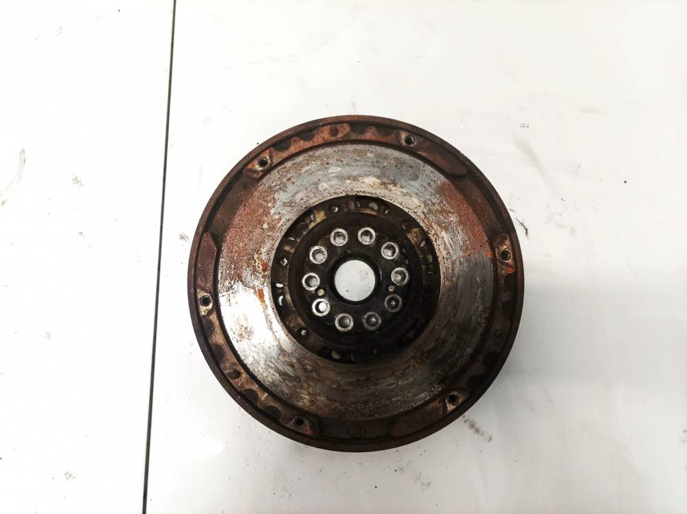 Opel Omega 2002 Flywheel (for Clutch)