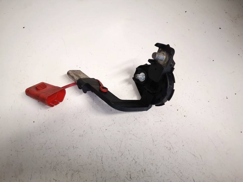 6114914488401 BMW 3-Series 2005 Other holders