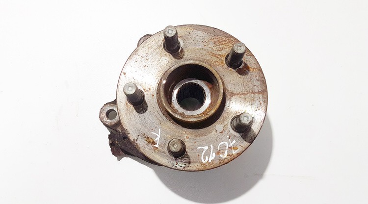 Toyota Urban Cruiser 2010 Piasta - TYLNE PRAWE