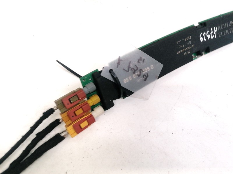 8E5035225D USED Antenna Module Unit Audi A4 2001 1.9L 90EUR EIS01588824