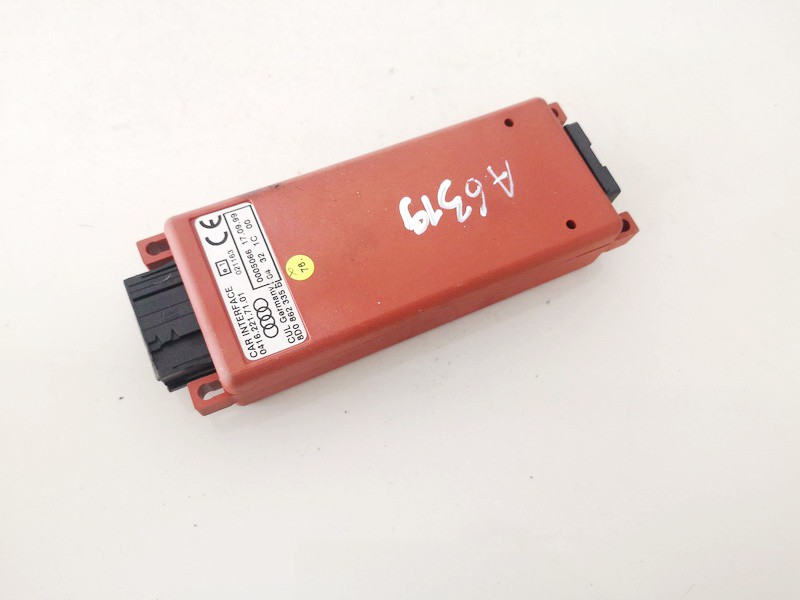 8D0862335B Audi A4 2000 Kiti kompiuteriai