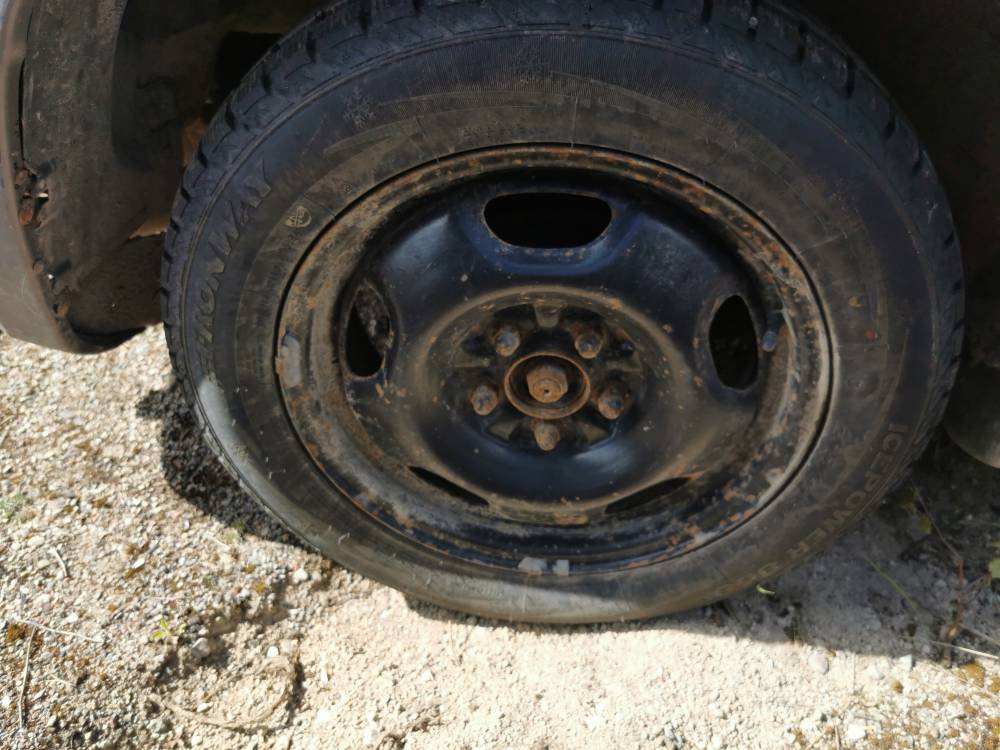 5X114.3 Mitsubishi Outlander 2003 Skardiniu ratu komplektas R16 - Thumbnail 2