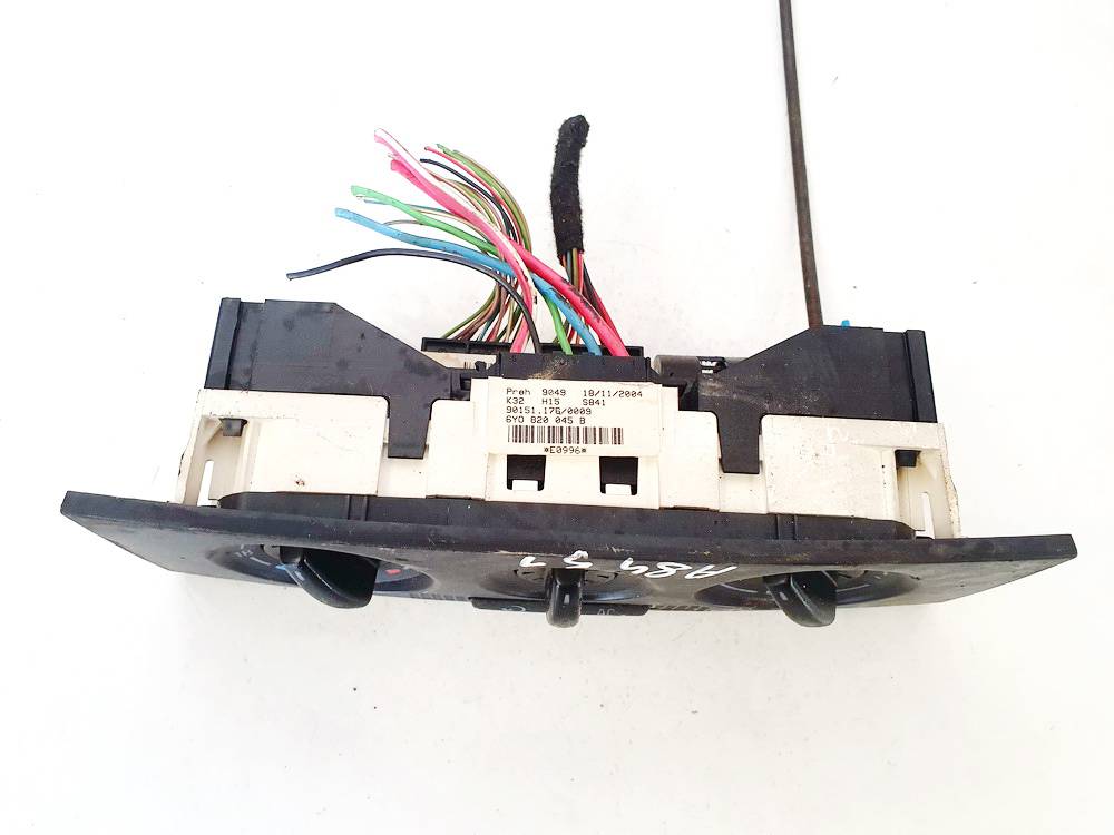 6Y0820045B Skoda Fabia 2005 Climate Control Panel (heater control switches) - Thumbnail 2