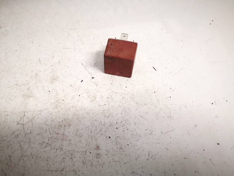 12V30A03661 Renault Scenic 1998 Relay module