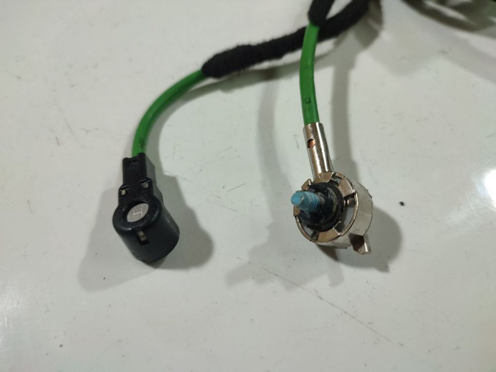 7S7118812CC Ford Mondeo 2010 wiring looms and harnesses - Thumbnail 2