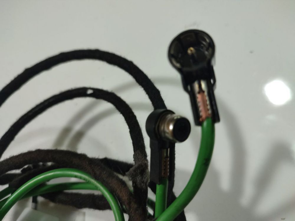 7S7118812CC Ford Mondeo 2010 wiring looms and harnesses - Thumbnail 4