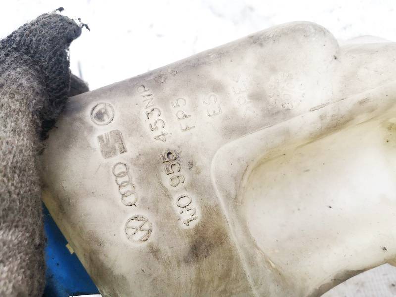 1J0955453N Seat Leon 2000 Windshield Washer Reservoir tank (WASHER BOTTLE) - Thumbnail 3