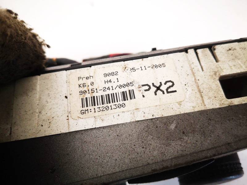 13201300 Opel Astra 2005 Climate Control Panel (heater control switches) - Thumbnail 2