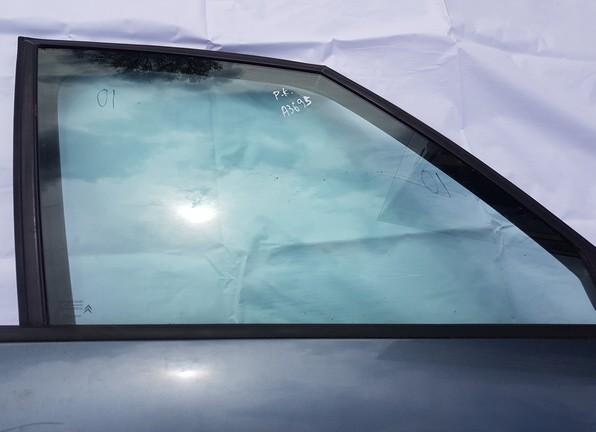 Citroen C4 Grand Picasso 2008 Боковое окно - передний правый