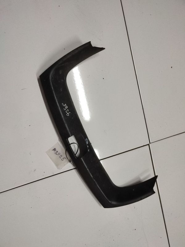 Citroen C4 Picasso 2008 Salona apdare (plastmasas)