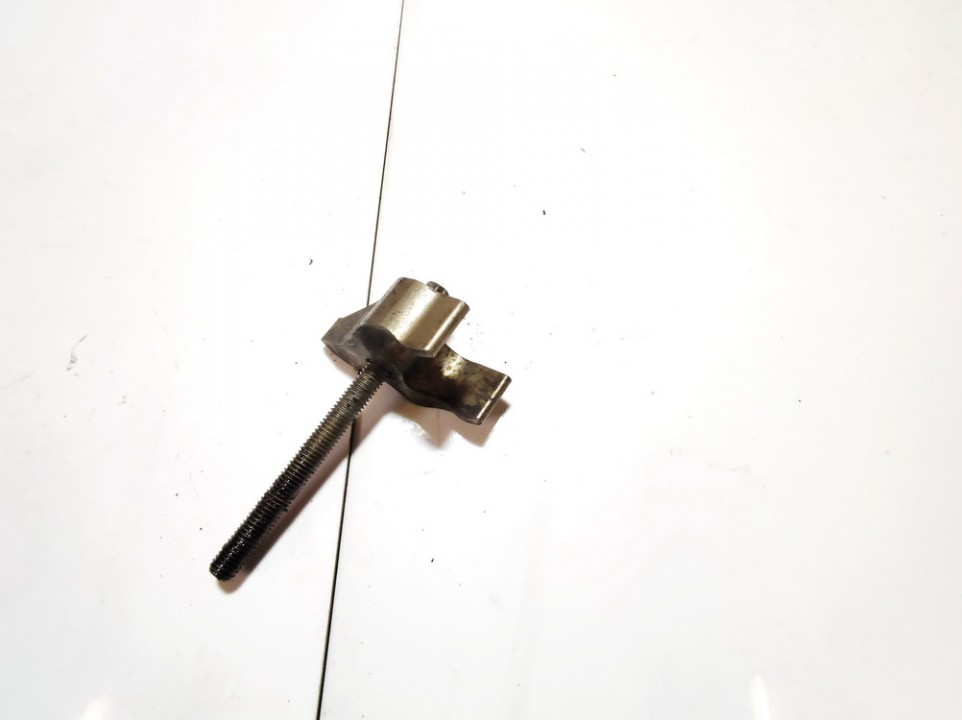 used used Injector Holder BMW 1Series 2007 2.0L EIS01298842 Used