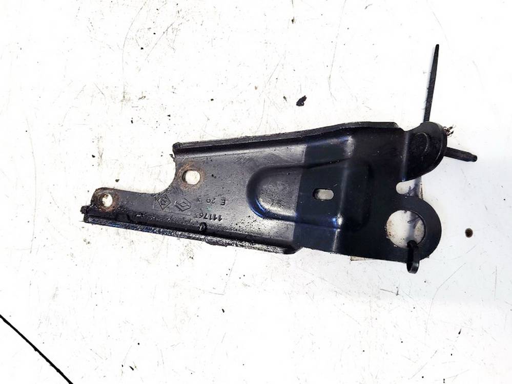 111763 Nissan Primera 2004 Variklio kronsteinas ir Greiciu dezes kronsteinas - Thumbnail 2