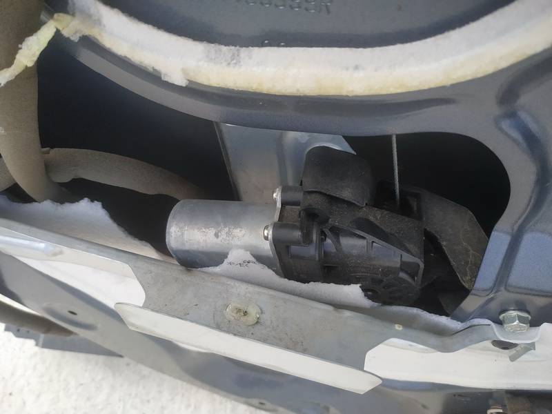 Renault Kadjar 2016 Door winder mechanism (Window Regulator) - REAR LEFT