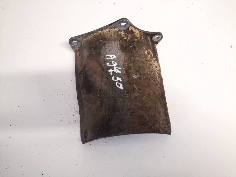 4D0407722 Volkswagen Passat 1998 Shaft Guard Plate Cover - FRONT RIGHT