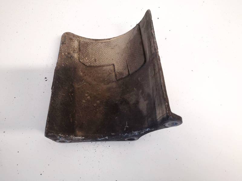 4D0407722 Volkswagen Passat 1998 Shaft Guard Plate Cover - FRONT RIGHT - Thumbnail 3