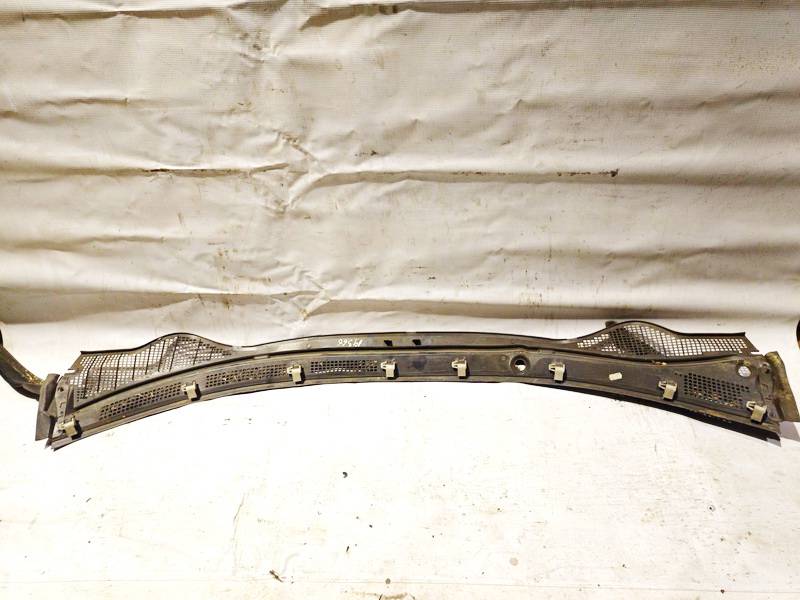 668620001R Renault Laguna 2009 Listwa osłonowa wycieraczki - PRZEDNIE